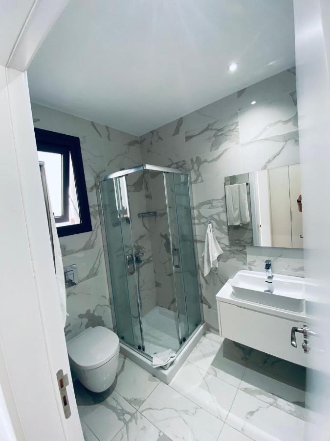 Victoria Suites Пафос Экстерьер фото