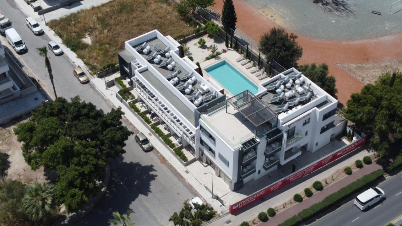 Victoria Suites Пафос Экстерьер фото